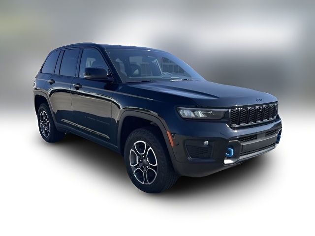 2023 Jeep Grand Cherokee 4xe Trailhawk