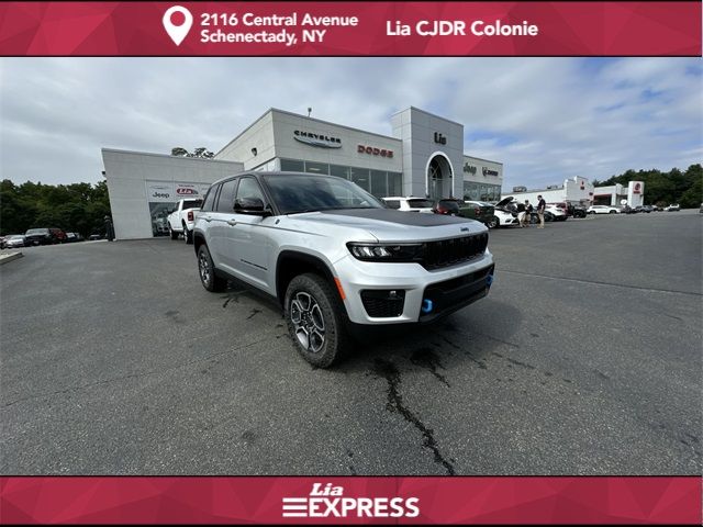 2023 Jeep Grand Cherokee 4xe Trailhawk