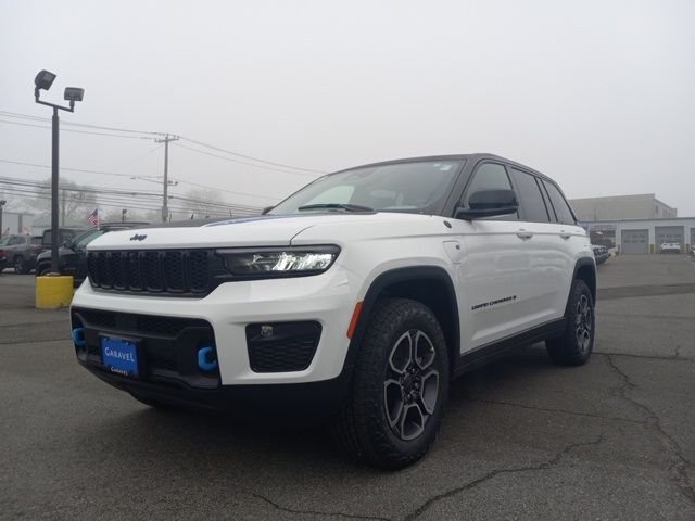 2023 Jeep Grand Cherokee 4xe Trailhawk