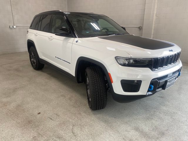 2023 Jeep Grand Cherokee 4xe Trailhawk