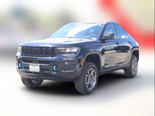 2023 Jeep Grand Cherokee 4xe Trailhawk