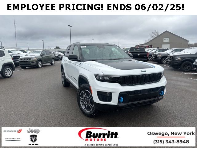 2023 Jeep Grand Cherokee 4xe Trailhawk
