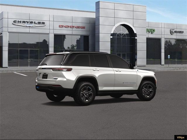 2023 Jeep Grand Cherokee 4xe Trailhawk