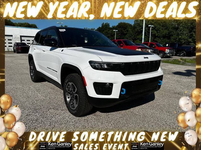 2023 Jeep Grand Cherokee 4xe Trailhawk