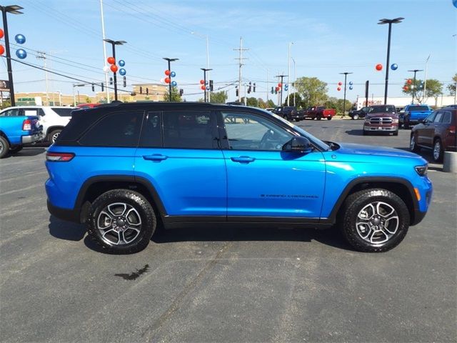 2023 Jeep Grand Cherokee 4xe Trailhawk