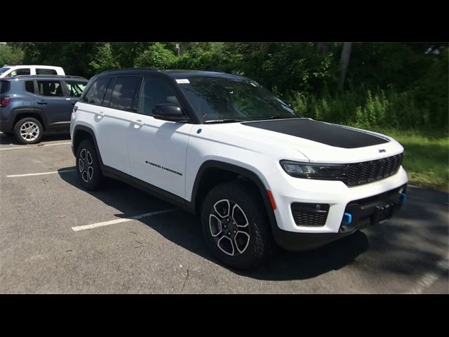 2023 Jeep Grand Cherokee 4xe Trailhawk