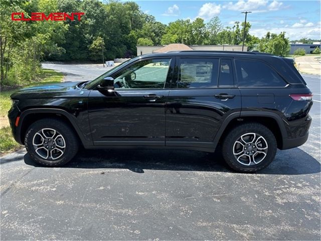 2023 Jeep Grand Cherokee 4xe Trailhawk