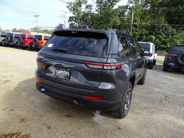 2023 Jeep Grand Cherokee 4xe Trailhawk