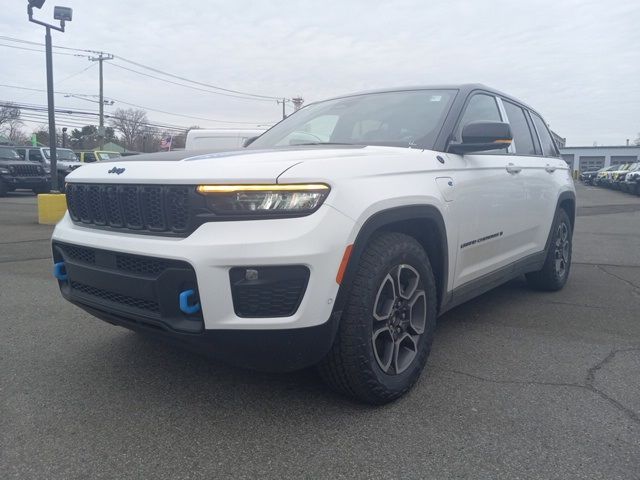 2023 Jeep Grand Cherokee 4xe Trailhawk