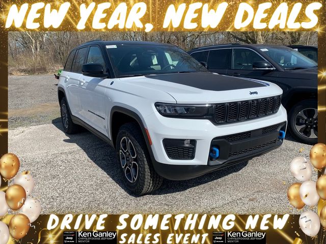 2023 Jeep Grand Cherokee 4xe Trailhawk