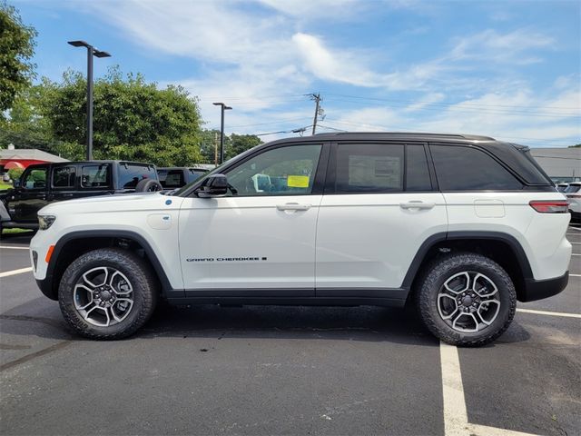 2023 Jeep Grand Cherokee 4xe Trailhawk