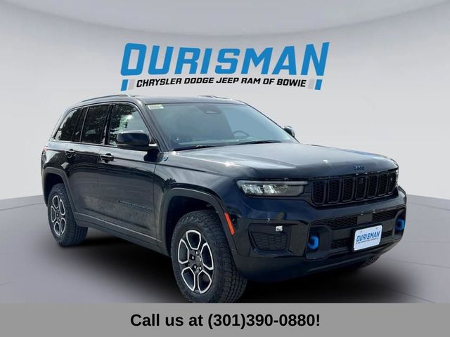 2023 Jeep Grand Cherokee 4xe Trailhawk