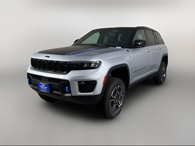 2023 Jeep Grand Cherokee 4xe Trailhawk