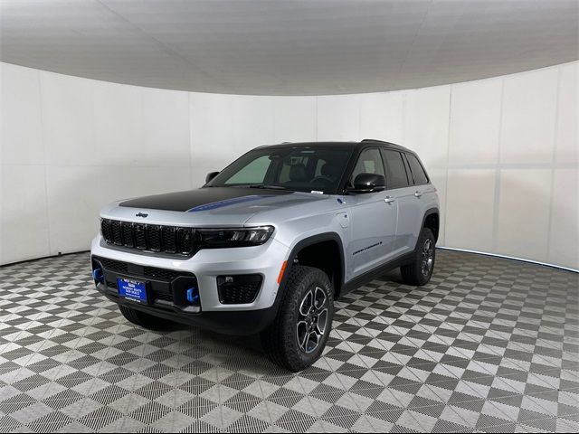 2023 Jeep Grand Cherokee 4xe Trailhawk