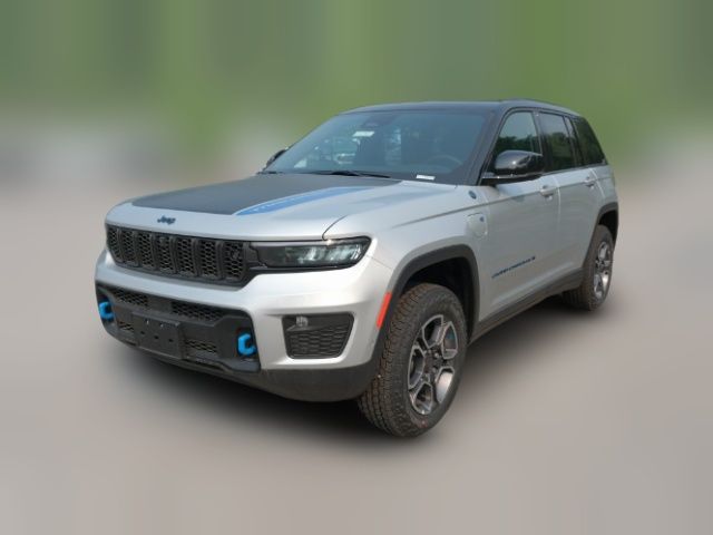 2023 Jeep Grand Cherokee 4xe Trailhawk