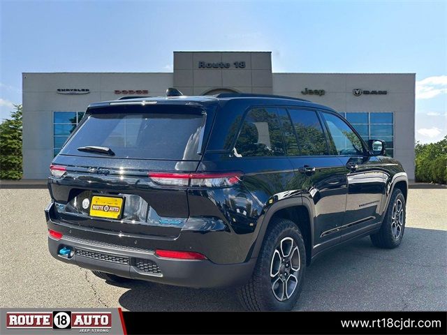 2023 Jeep Grand Cherokee 4xe Trailhawk