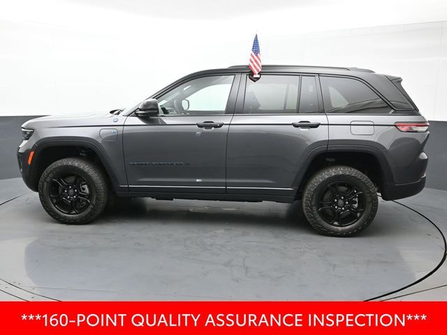 2023 Jeep Grand Cherokee 4xe Trailhawk