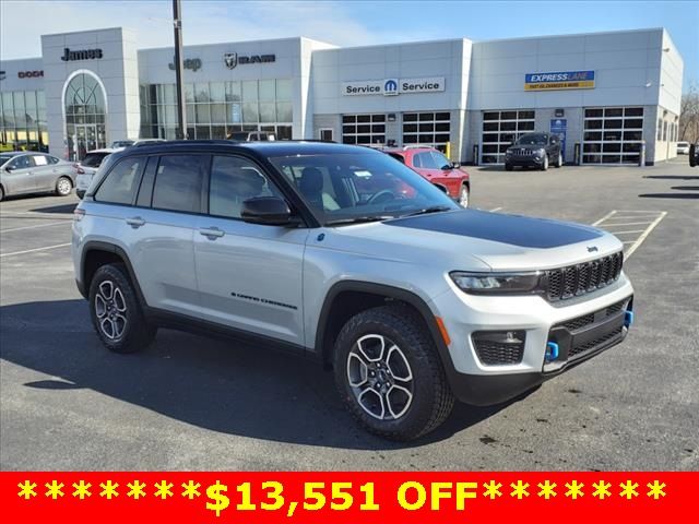2023 Jeep Grand Cherokee 4xe Trailhawk
