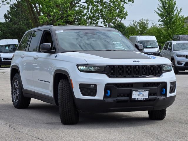 2023 Jeep Grand Cherokee 4xe Trailhawk