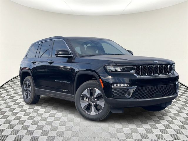 2023 Jeep Grand Cherokee 4xe Base