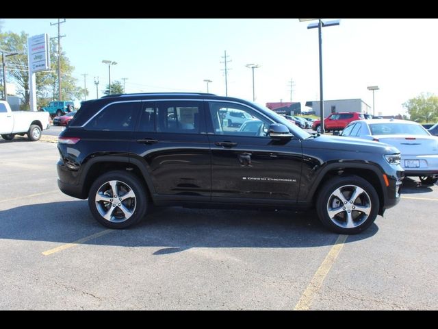 2023 Jeep Grand Cherokee 4xe Base