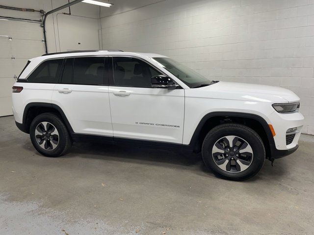 2023 Jeep Grand Cherokee 4xe Base