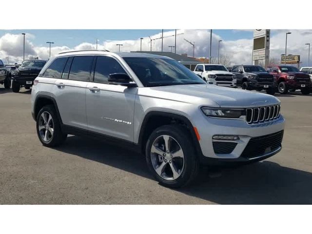 2023 Jeep Grand Cherokee 4xe Base