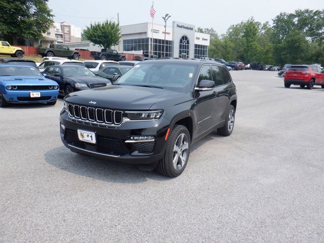 2023 Jeep Grand Cherokee 4xe Base