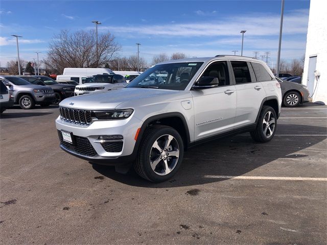 2023 Jeep Grand Cherokee 4xe Base