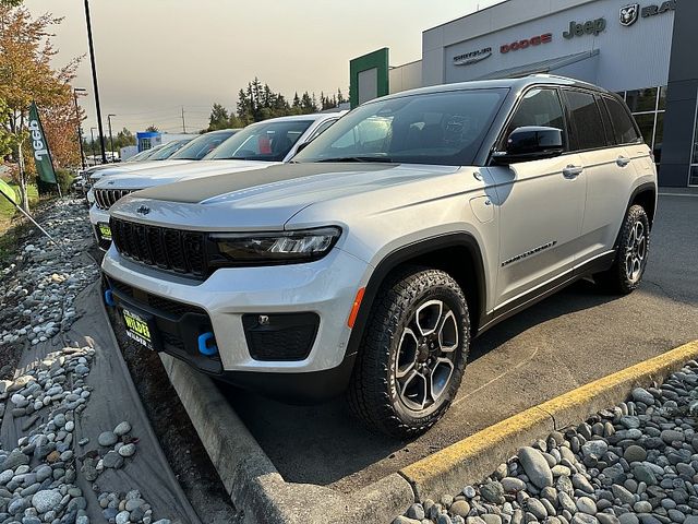 2023 Jeep Grand Cherokee 4xe Trailhawk