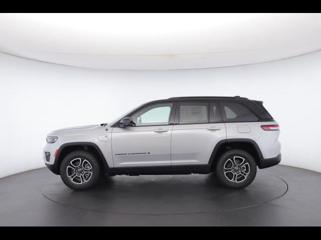 2023 Jeep Grand Cherokee 4xe Trailhawk