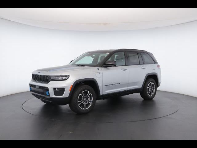 2023 Jeep Grand Cherokee 4xe Trailhawk