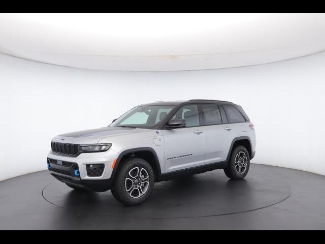 2023 Jeep Grand Cherokee 4xe Trailhawk