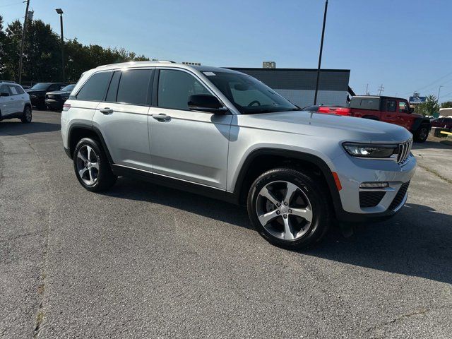 2023 Jeep Grand Cherokee 4xe Base