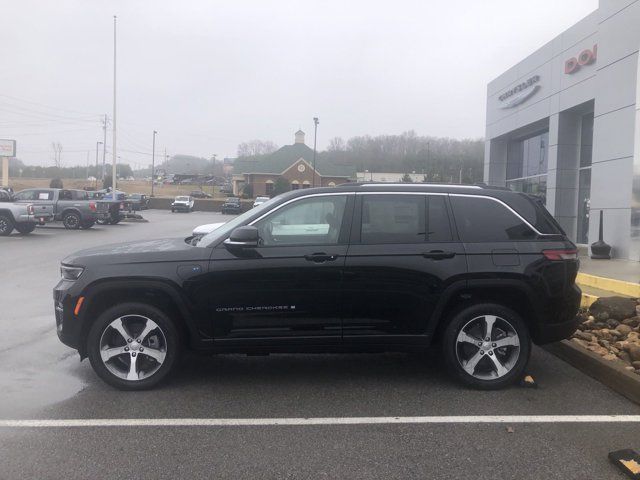 2023 Jeep Grand Cherokee 4xe Base