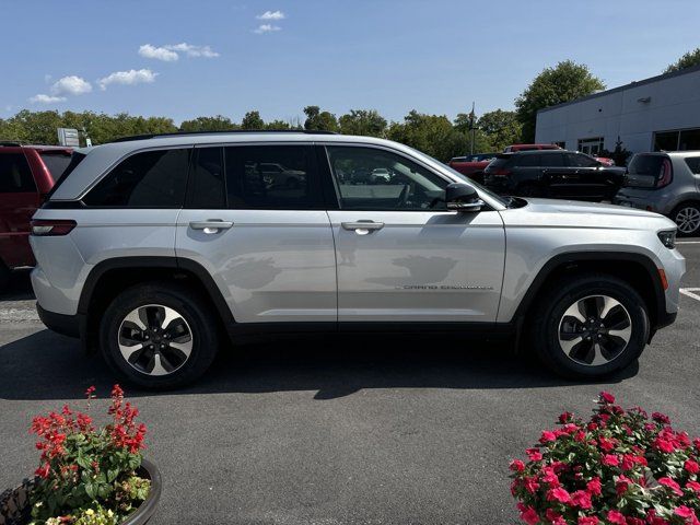 2023 Jeep Grand Cherokee 4xe Base