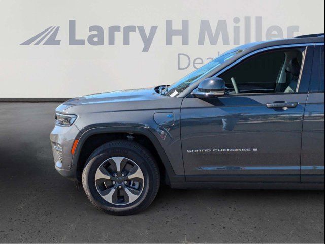 2023 Jeep Grand Cherokee 4xe Base