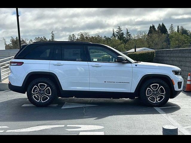 2023 Jeep Grand Cherokee 4xe Trailhawk