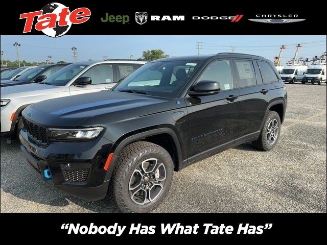 2023 Jeep Grand Cherokee 4xe Trailhawk