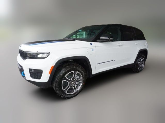 2023 Jeep Grand Cherokee 4xe Trailhawk