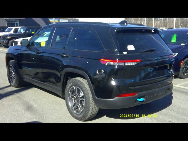 2023 Jeep Grand Cherokee 4xe Trailhawk