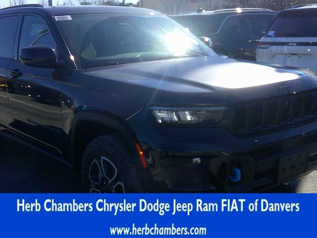 2023 Jeep Grand Cherokee 4xe Trailhawk