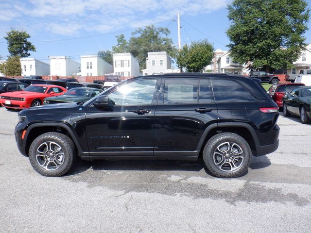 2023 Jeep Grand Cherokee 4xe Trailhawk