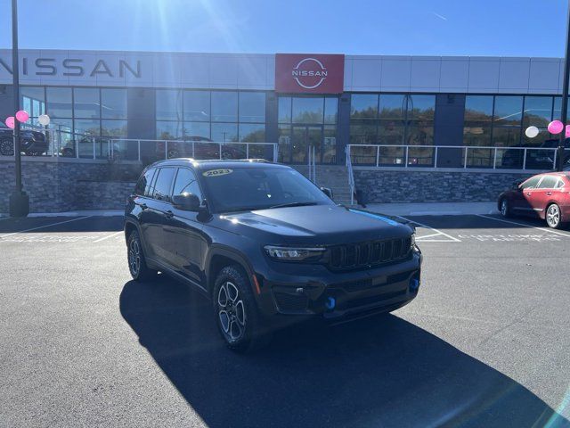 2023 Jeep Grand Cherokee 4xe Trailhawk