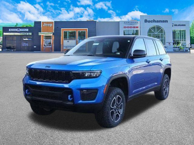 2023 Jeep Grand Cherokee 4xe Trailhawk