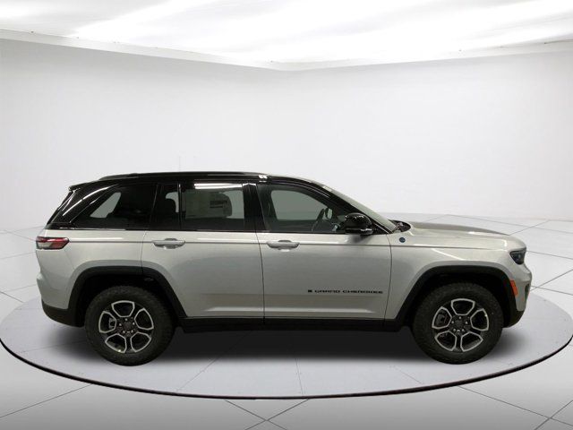 2023 Jeep Grand Cherokee 4xe Trailhawk