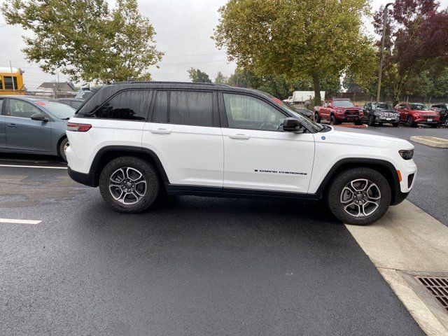 2023 Jeep Grand Cherokee 4xe Trailhawk