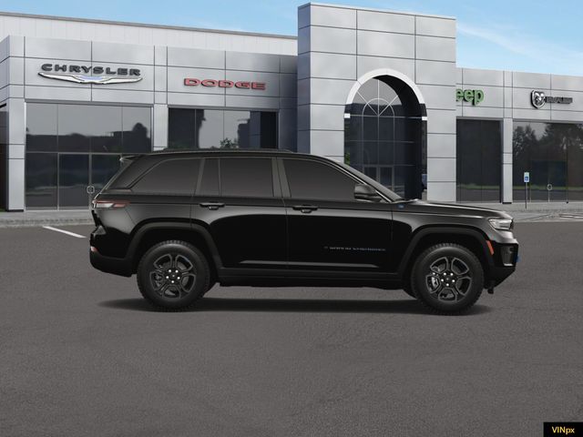 2023 Jeep Grand Cherokee 4xe Trailhawk