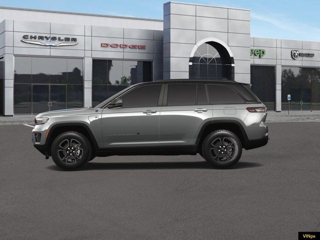 2023 Jeep Grand Cherokee 4xe Trailhawk