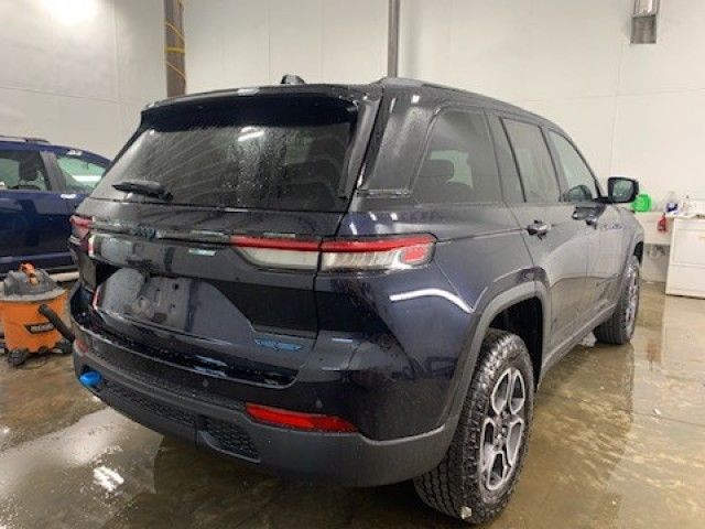 2023 Jeep Grand Cherokee 4xe Trailhawk